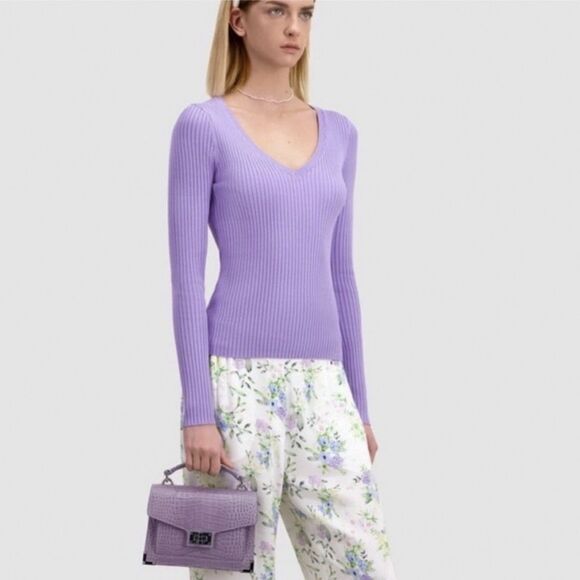 The Kooples Ribbed V-Neck Knitted Sweater NEW Size XS in Lilac - Picture 1 of 9